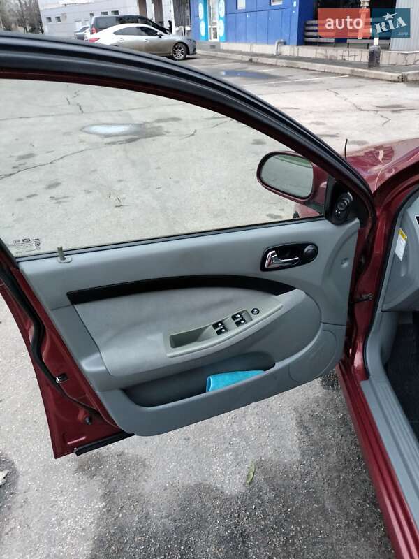 Хэтчбек Chevrolet Lacetti 2008 в Кривом Роге