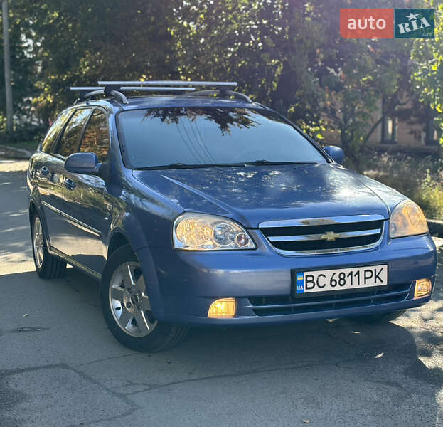 Универсал Chevrolet Lacetti 2005 в Киеве фото Универсал Chevrolet Lacetti 2005 в Киеве