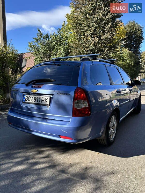 Универсал Chevrolet Lacetti 2005 в Киеве фото 4 Универсал Chevrolet Lacetti 2005 в Киеве