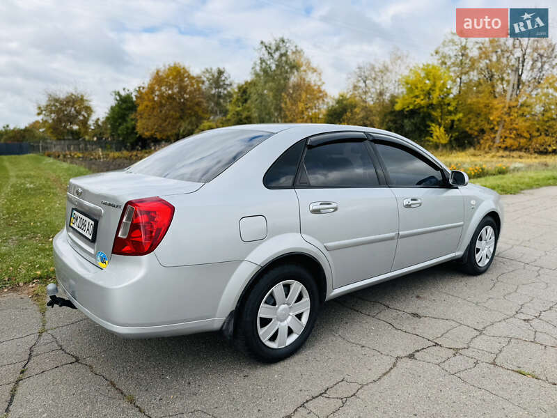 Седан Chevrolet Lacetti 2006 в Ромнах