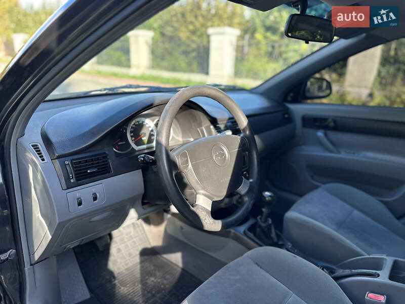 Седан Chevrolet Lacetti 2008 в Умани