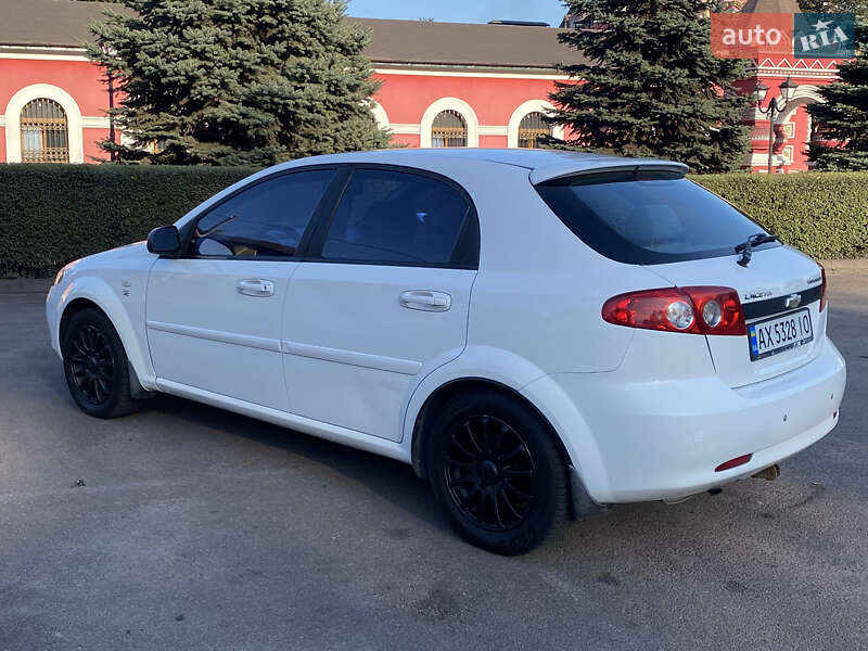 Хетчбек Chevrolet Lacetti 2005 в Кам'янському фото 4 Хетчбек Chevrolet Lacetti 2005 в Кам'янському