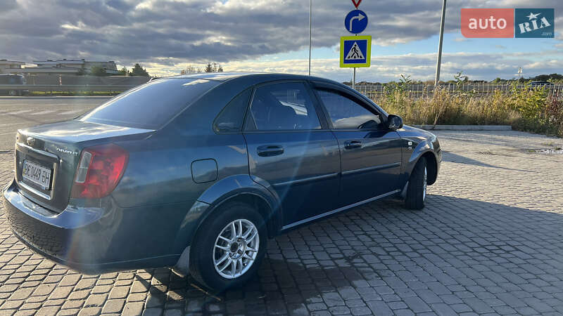 Седан Chevrolet Lacetti 2007 в Львове