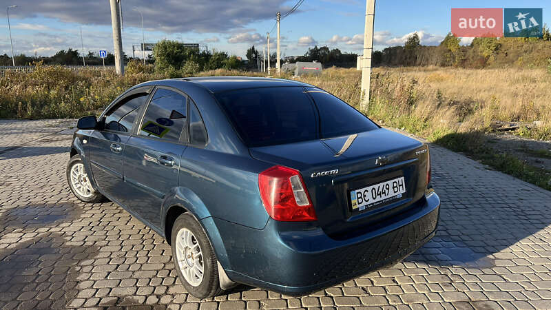 Седан Chevrolet Lacetti 2007 в Львове