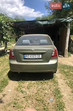 Седан Chevrolet Lacetti 2005 в Ужгороді