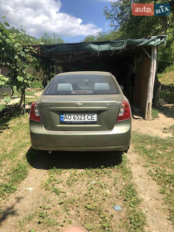 Седан Chevrolet Lacetti 2005 в Ужгороде фото 4 Седан Chevrolet Lacetti 2005 в Ужгороде