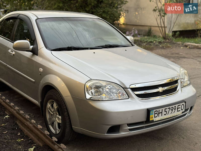 Chevrolet Lacetti 2011