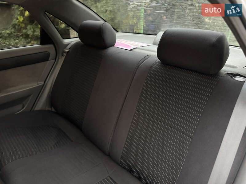 Седан Chevrolet Lacetti 2011 в Доброславе фото 23 Седан Chevrolet Lacetti 2011 в Доброславе