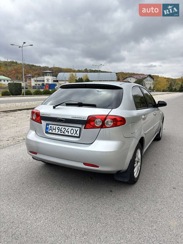 Хэтчбек Chevrolet Lacetti 2009 в Днепре фото 4 Хэтчбек Chevrolet Lacetti 2009 в Днепре