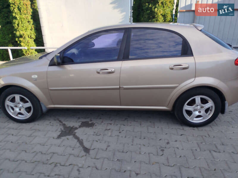 Хетчбек Chevrolet Lacetti 2007 в Кам'янець-Подільському