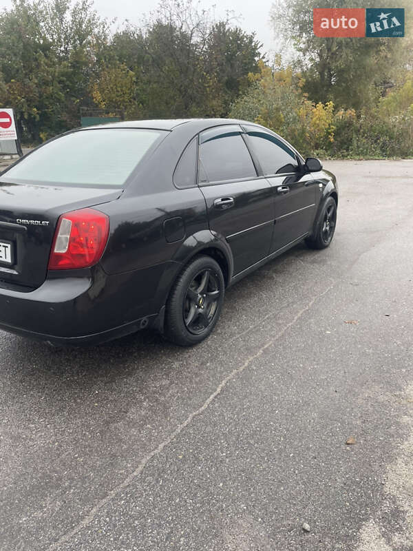 Седан Chevrolet Lacetti 2012 в Калиновке