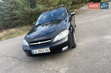 Хэтчбек Chevrolet Lacetti 2005 в Вышгороде