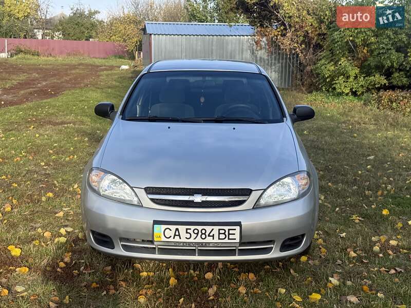 Хэтчбек Chevrolet Lacetti 2005 в Золотоноше фото 4 Хэтчбек Chevrolet Lacetti 2005 в Золотоноше