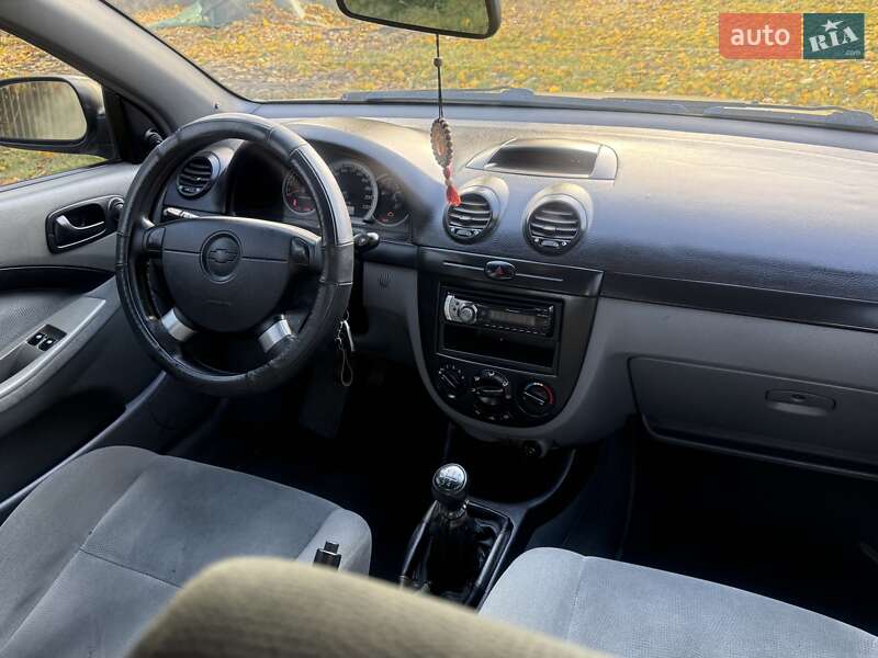 Хэтчбек Chevrolet Lacetti 2005 в Золотоноше фото 15 Хэтчбек Chevrolet Lacetti 2005 в Золотоноше