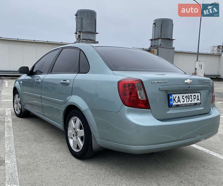 Седан Chevrolet Lacetti 2005 в Києві