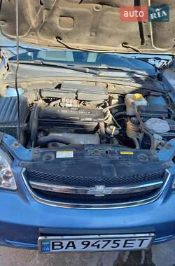 Седан Chevrolet Lacetti 2006 в  фото 21 Седан Chevrolet Lacetti 2006 в