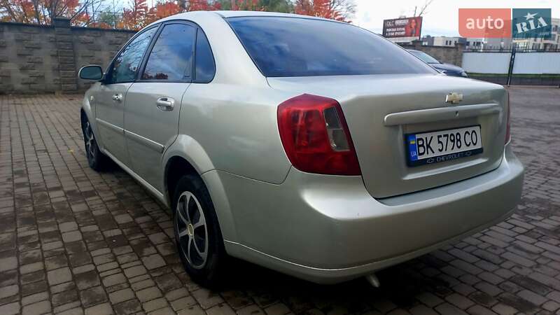 Седан Chevrolet Lacetti 2004 в Ровно фото 7 Седан Chevrolet Lacetti 2004 в Ровно