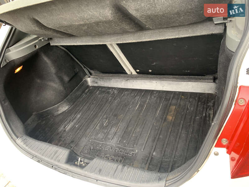 Хэтчбек Chevrolet Lacetti 2007 в Одессе фото 12 Хэтчбек Chevrolet Lacetti 2007 в Одессе