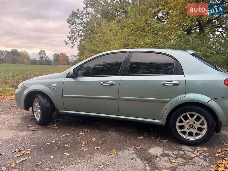 Хэтчбек Chevrolet Lacetti 2007 в Тараще фото 7 Хэтчбек Chevrolet Lacetti 2007 в Тараще