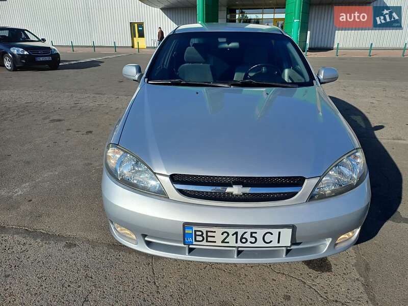 Хэтчбек Chevrolet Lacetti 2006 в Николаеве