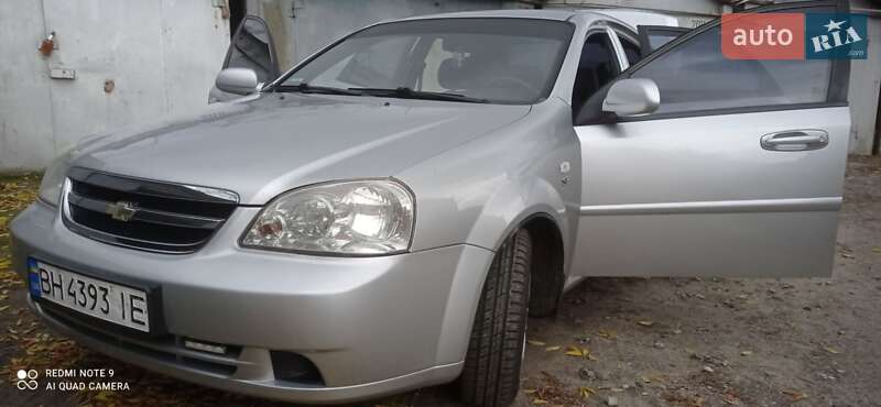 Седан Chevrolet Lacetti 2011 в Запорожье