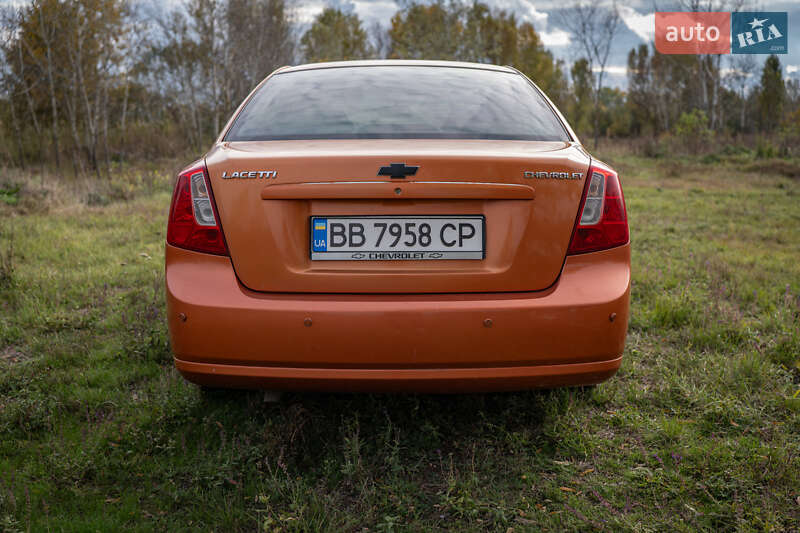 Седан Chevrolet Lacetti 2006 в Кременчуці