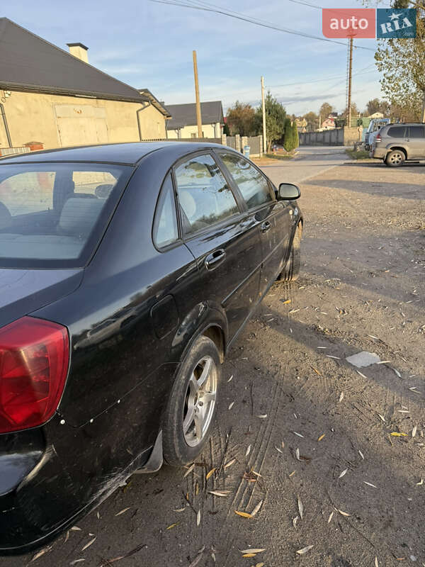 Седан Chevrolet Lacetti 2005 в Львове фото 3 Седан Chevrolet Lacetti 2005 в Львове
