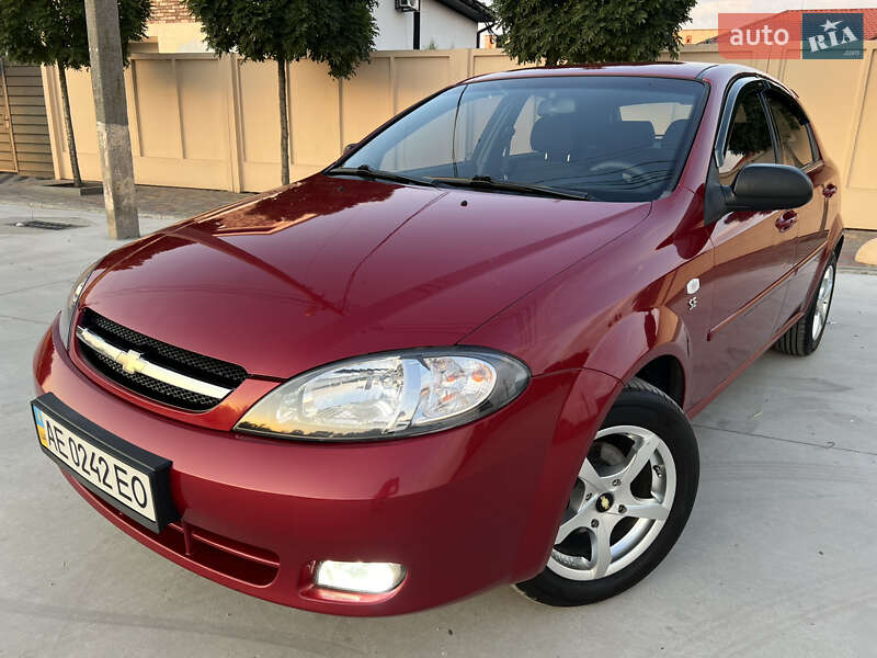 Хэтчбек Chevrolet Lacetti 2010 в Павлограде фото 8 Хэтчбек Chevrolet Lacetti 2010 в Павлограде