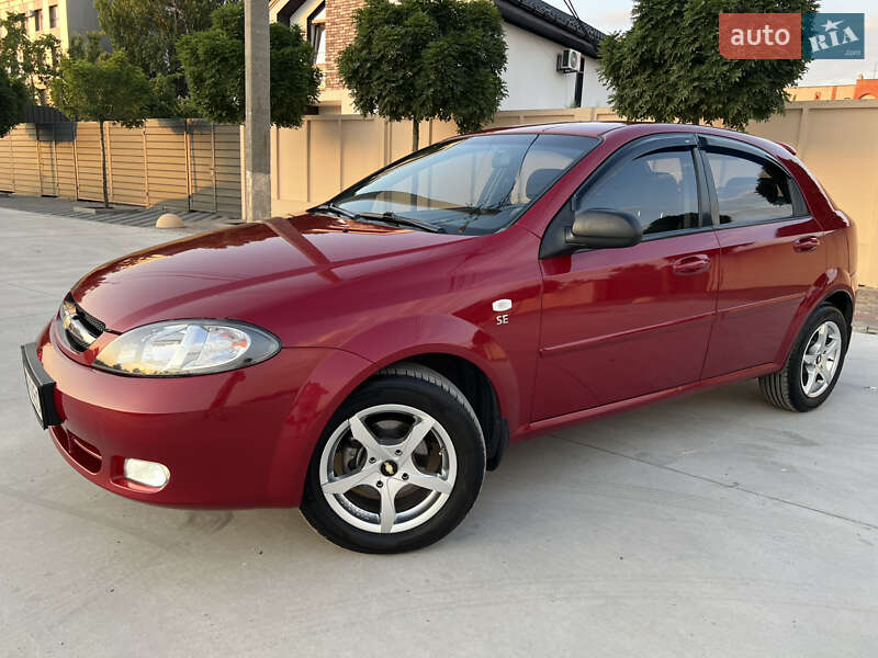 Хэтчбек Chevrolet Lacetti 2010 в Павлограде фото 7 Хэтчбек Chevrolet Lacetti 2010 в Павлограде