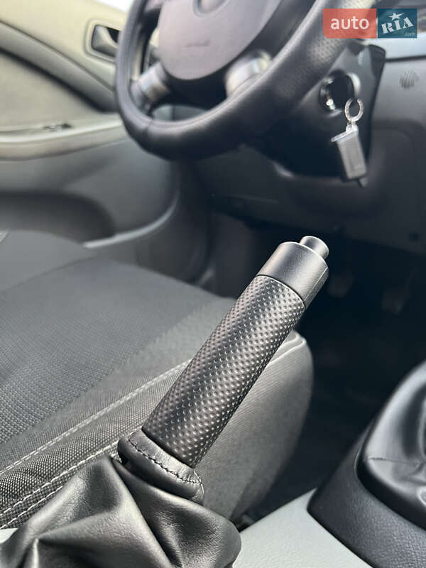 Хэтчбек Chevrolet Lacetti 2010 в Павлограде фото 35 Хэтчбек Chevrolet Lacetti 2010 в Павлограде