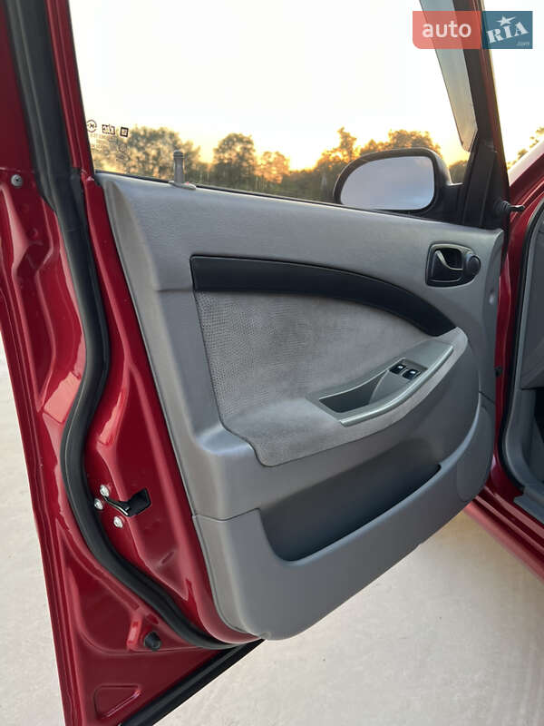 Хэтчбек Chevrolet Lacetti 2010 в Павлограде фото 54 Хэтчбек Chevrolet Lacetti 2010 в Павлограде