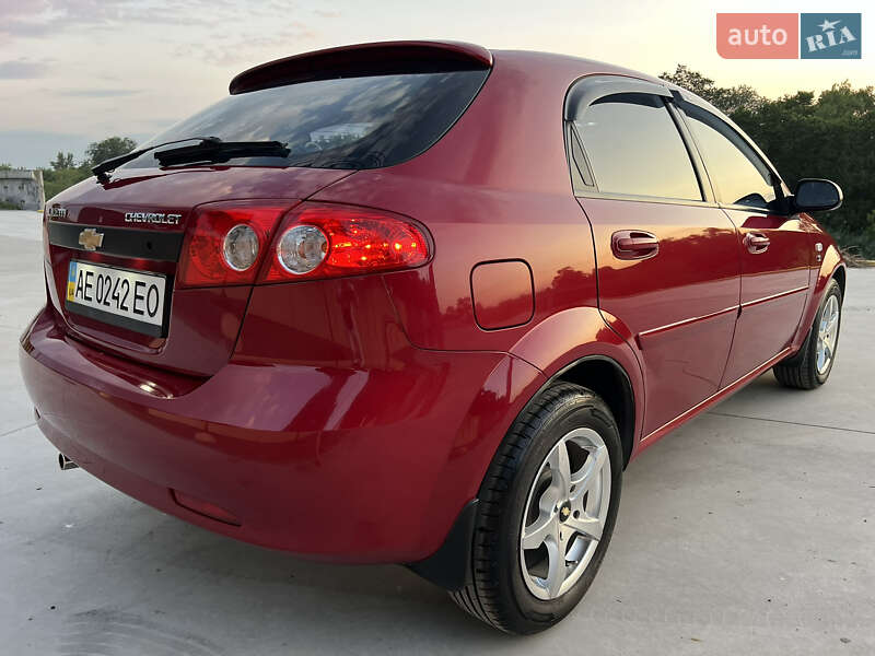 Хэтчбек Chevrolet Lacetti 2010 в Павлограде фото 71 Хэтчбек Chevrolet Lacetti 2010 в Павлограде