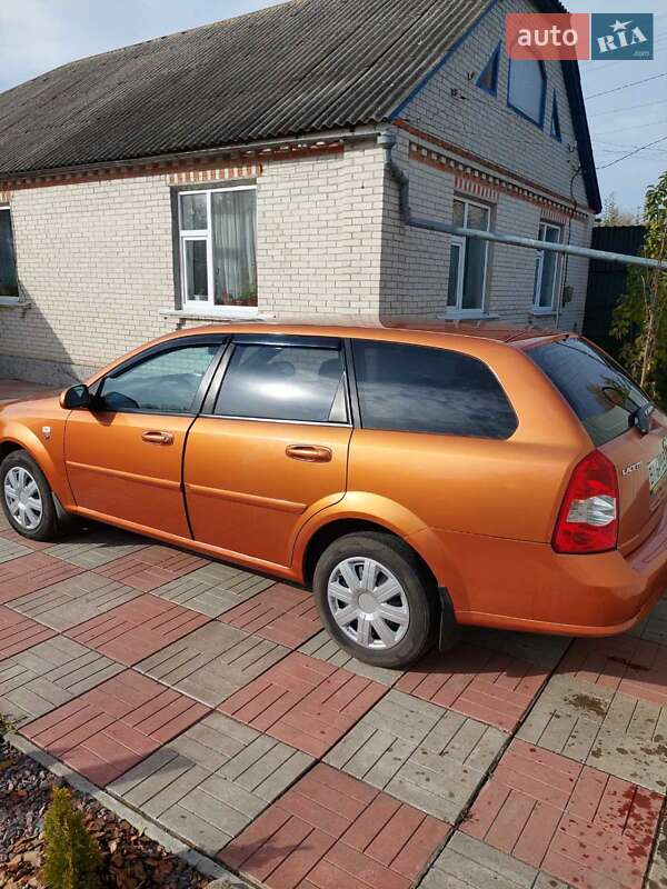 Универсал Chevrolet Lacetti 2007 в Заводском фото 8 Универсал Chevrolet Lacetti 2007 в Заводском