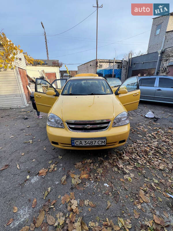 Chevrolet Lacetti 2011