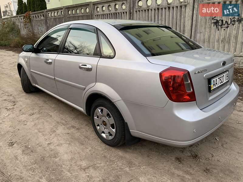Седан Chevrolet Lacetti 2007 в Києві