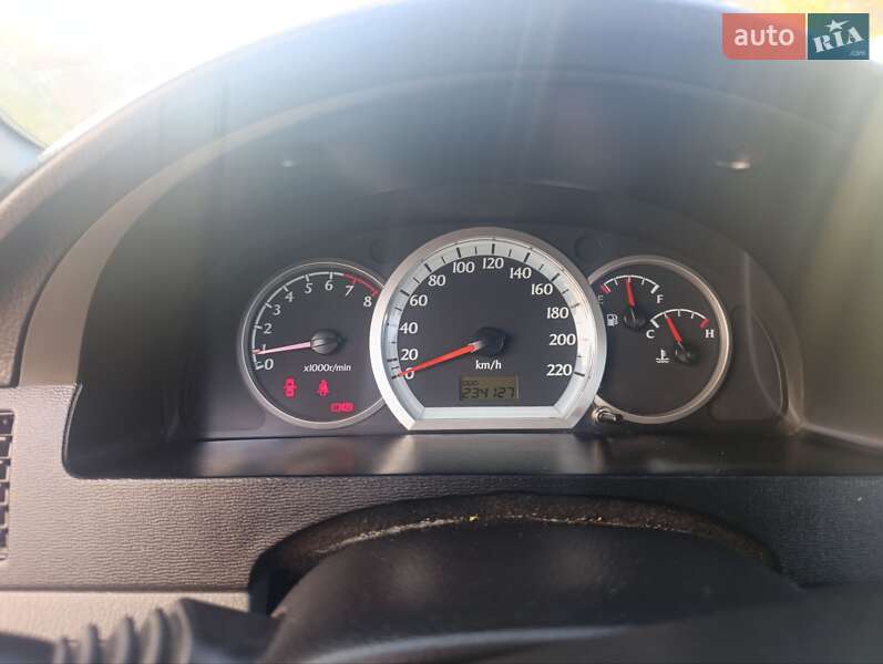 Седан Chevrolet Lacetti 2012 в Кагарлыке