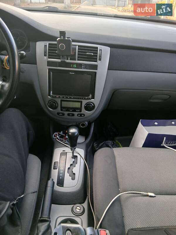 Седан Chevrolet Lacetti 2008 в Сурско-Литовском