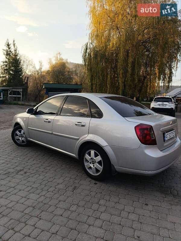 Chevrolet Lacetti 2005