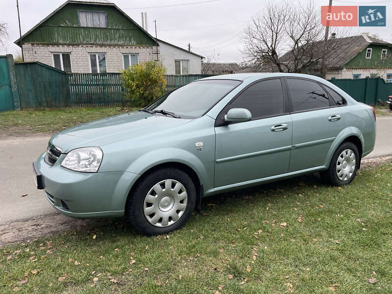 Седан Chevrolet Lacetti 2008 в Чернигове