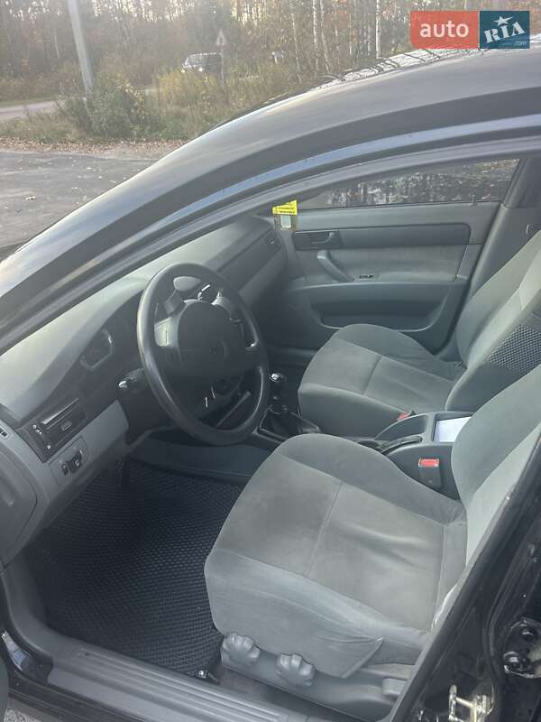 Седан Chevrolet Lacetti 2012 в Ємільчиному