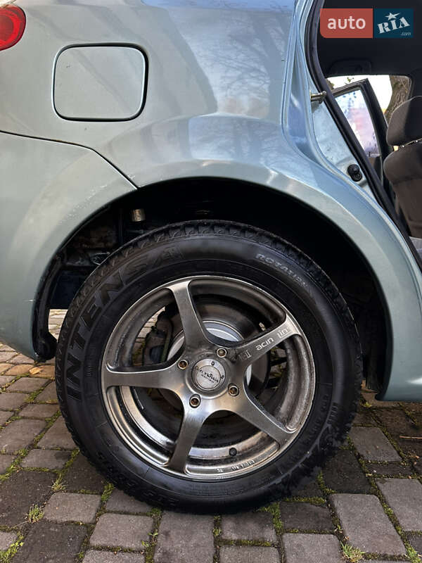 Хэтчбек Chevrolet Lacetti 2004 в Львове