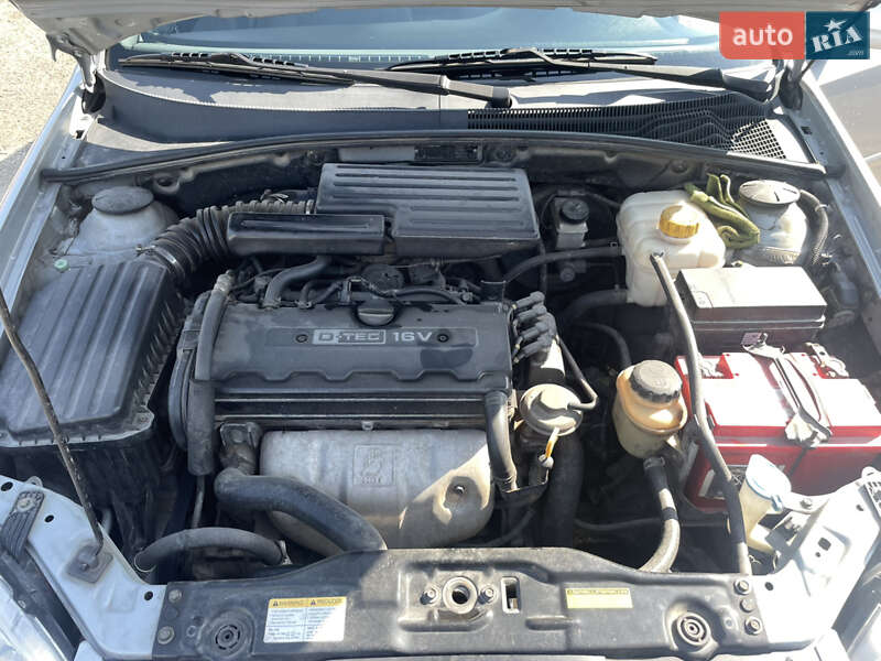 Седан Chevrolet Lacetti 2004 в Львове фото 7 Седан Chevrolet Lacetti 2004 в Львове