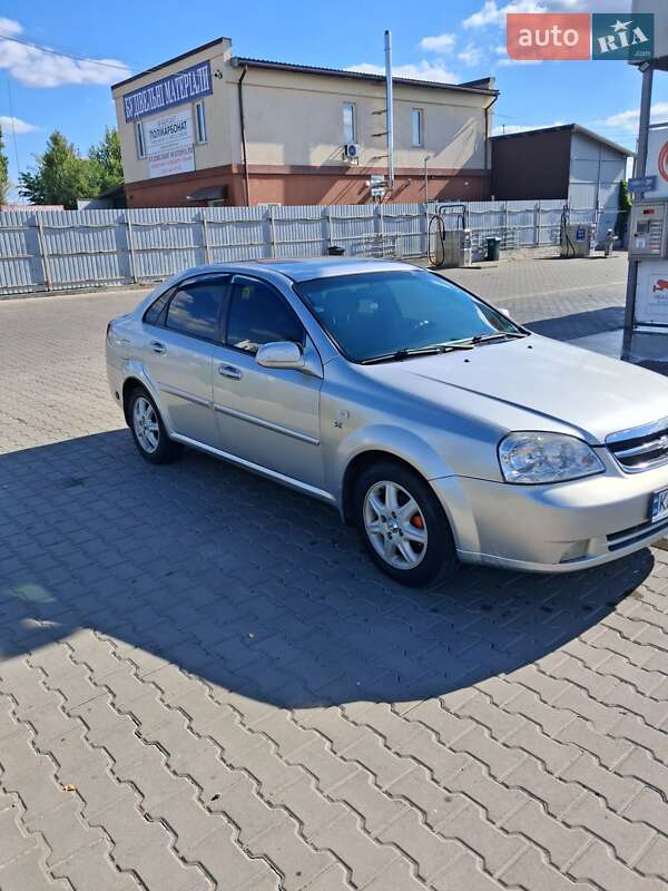 Седан Chevrolet Lacetti 2006 в Білогородці