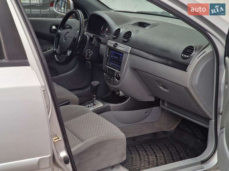 Хэтчбек Chevrolet Lacetti 2005 в Одессе фото 48 Хэтчбек Chevrolet Lacetti 2005 в Одессе