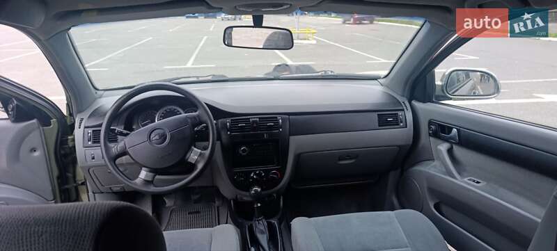 Седан Chevrolet Lacetti 2004 в Броварах
