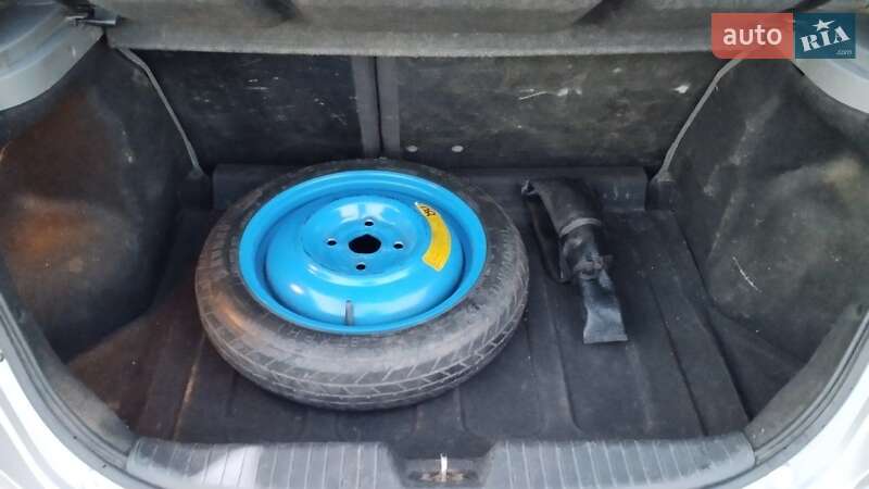 Хэтчбек Chevrolet Lacetti 2008 в Харькове фото 2 Хэтчбек Chevrolet Lacetti 2008 в Харькове