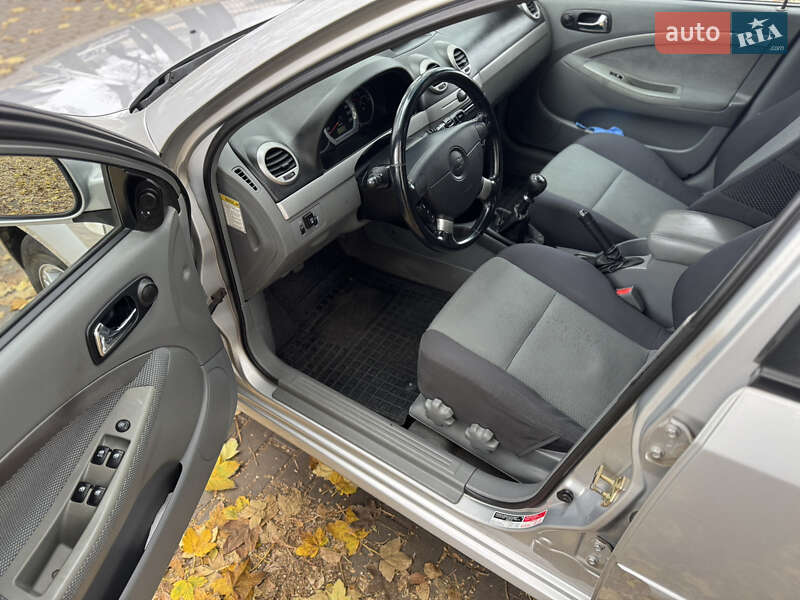 Универсал Chevrolet Lacetti 2006 в Каменском фото 10 Универсал Chevrolet Lacetti 2006 в Каменском