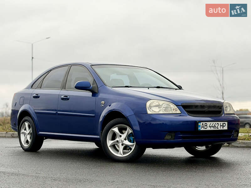 Седан Chevrolet Lacetti 2008 в Виннице