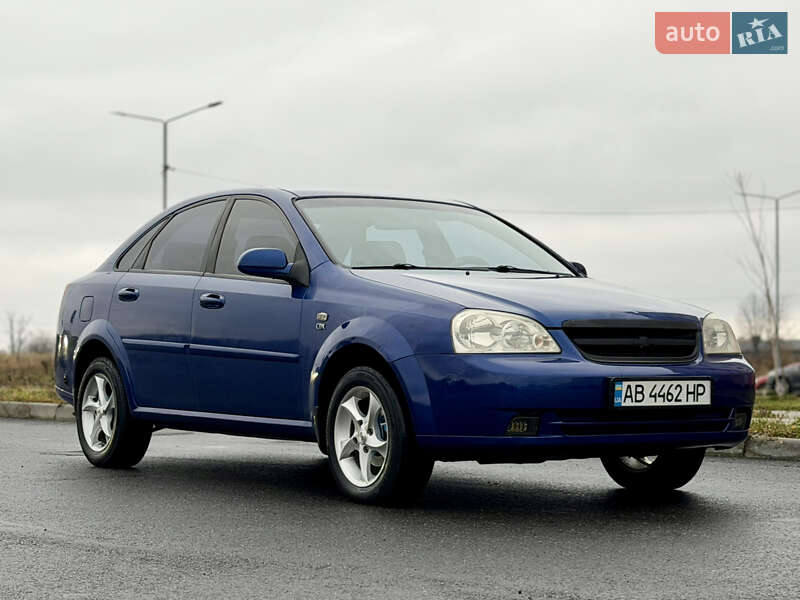 Седан Chevrolet Lacetti 2008 в Виннице