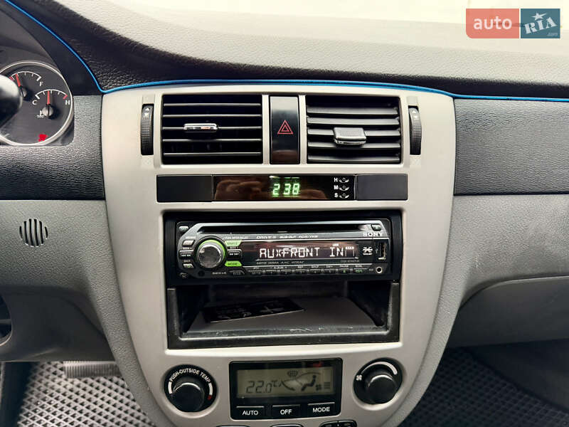 Седан Chevrolet Lacetti 2008 в Виннице